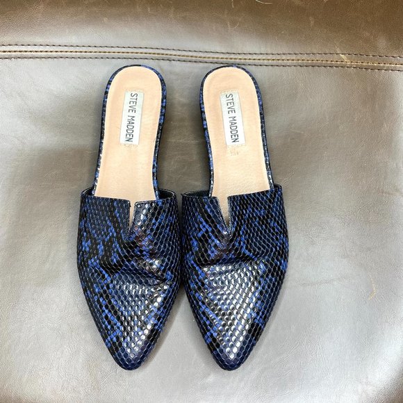 Steve Madden Blue Snakeskin Ally Slip On Mules 7.5 - Picture 2 of 5